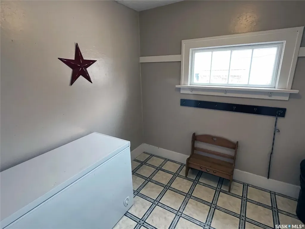 394 2nd Street Shaunavon SK S0N 2M0