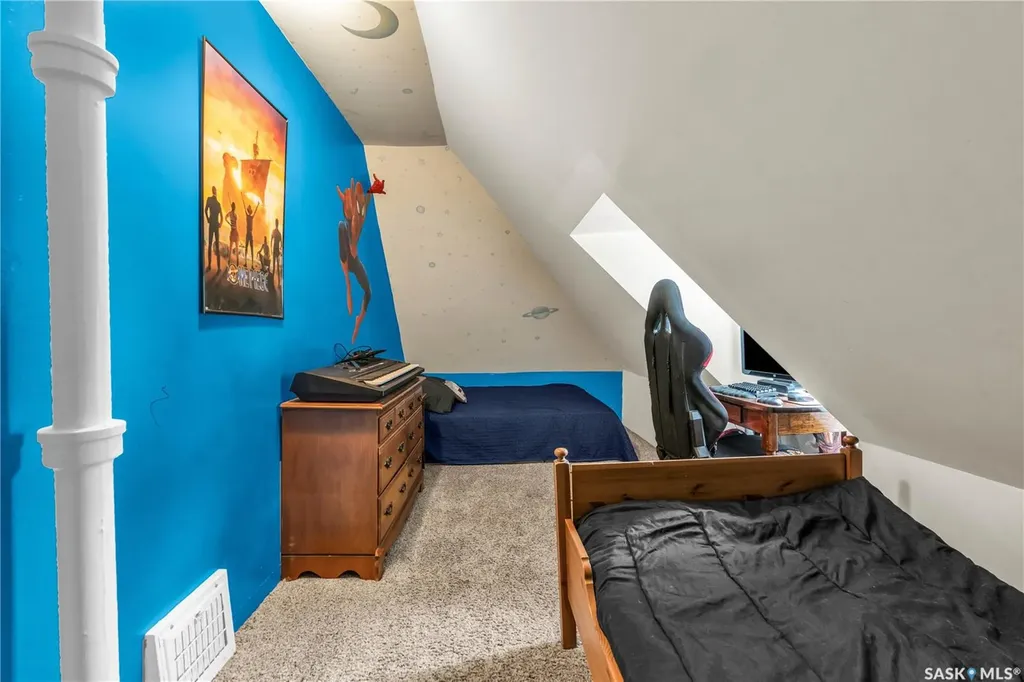 200 3rd Avenue W Gravelbourg SK S0H 1X0