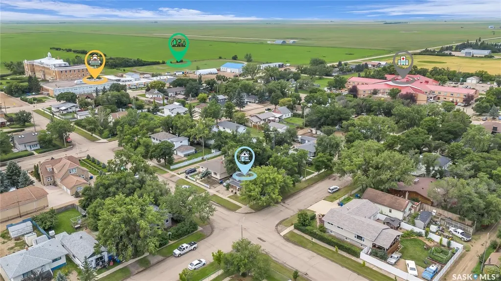 200 3rd Avenue W Gravelbourg SK S0H 1X0