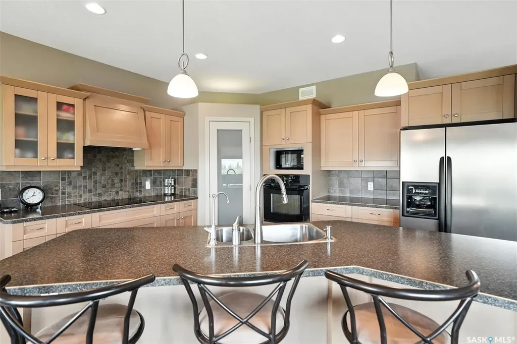 900 Water Ridge Crescent Humboldt SK S0K 2A0