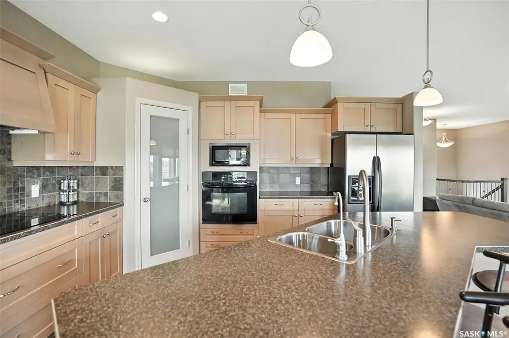 900 Water Ridge Crescent Humboldt SK S0K 2A0