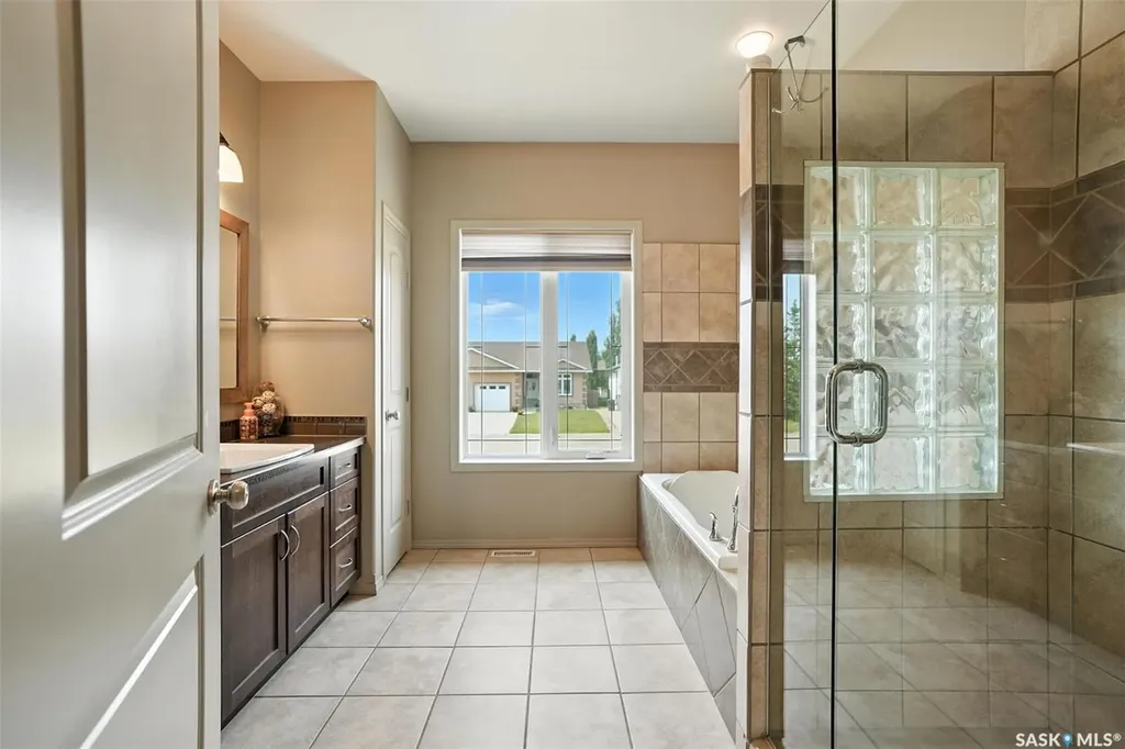 900 Water Ridge Crescent Humboldt SK S0K 2A0