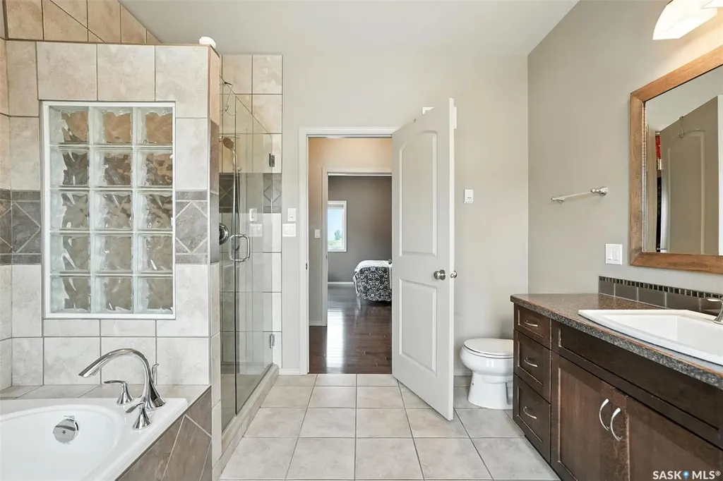 900 Water Ridge Crescent Humboldt SK S0K 2A0