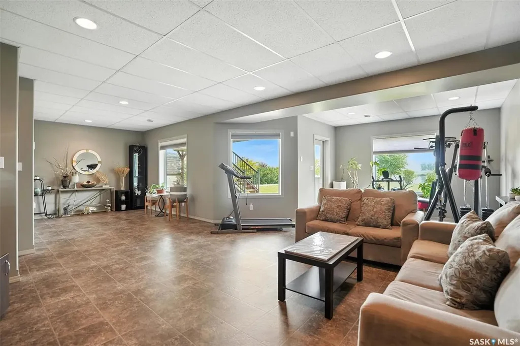 900 Water Ridge Crescent Humboldt SK S0K 2A0