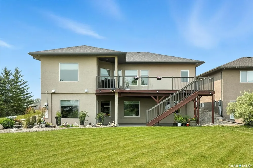 900 Water Ridge Crescent Humboldt SK S0K 2A0