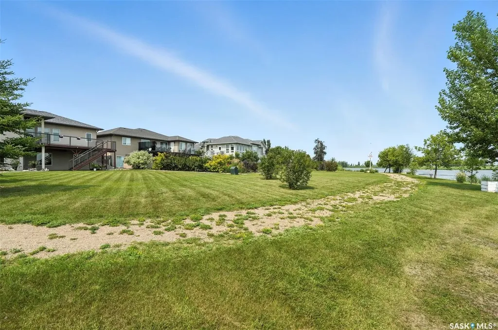 900 Water Ridge Crescent Humboldt SK S0K 2A0