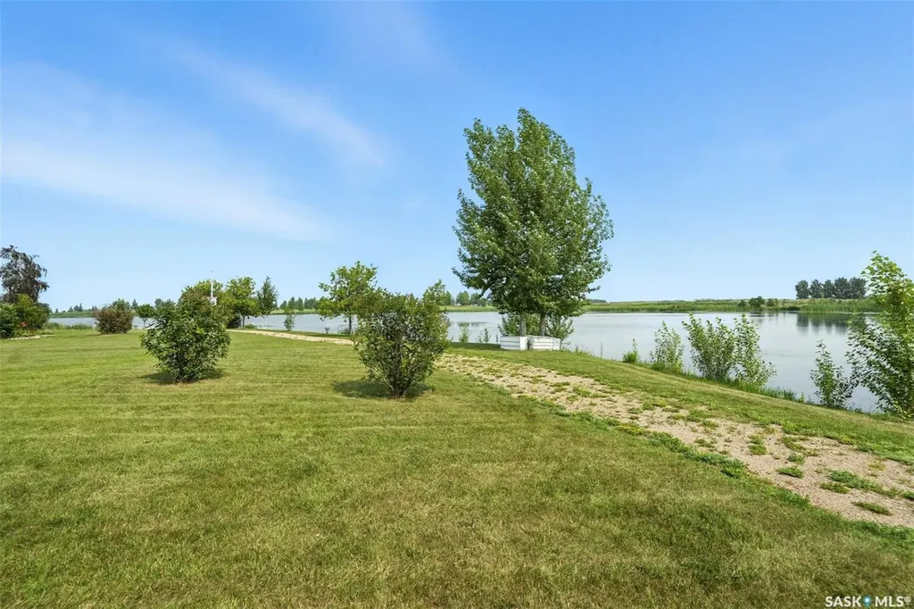 900 Water Ridge Crescent Humboldt SK S0K 2A0