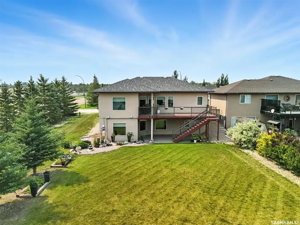 900 Water Ridge Crescent Humboldt SK S0K 2A0