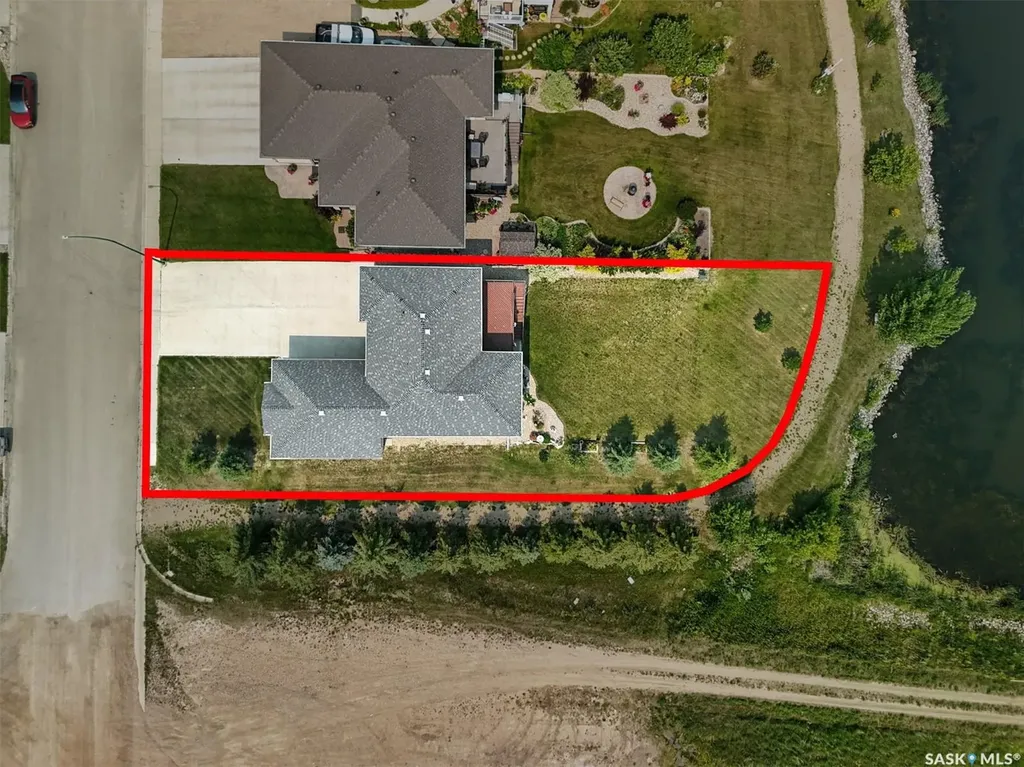 900 Water Ridge Crescent Humboldt SK S0K 2A0