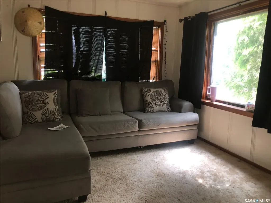 243 3rd Street Kamsack SK S0A 1S0