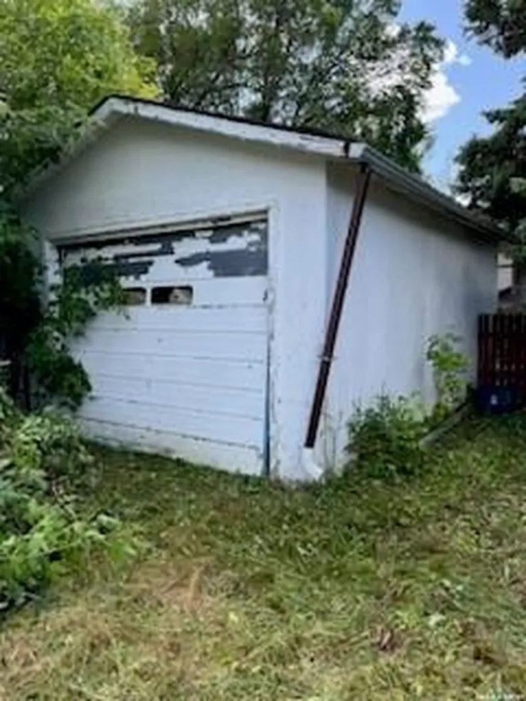 243 3rd Street Kamsack SK S0A 1S0