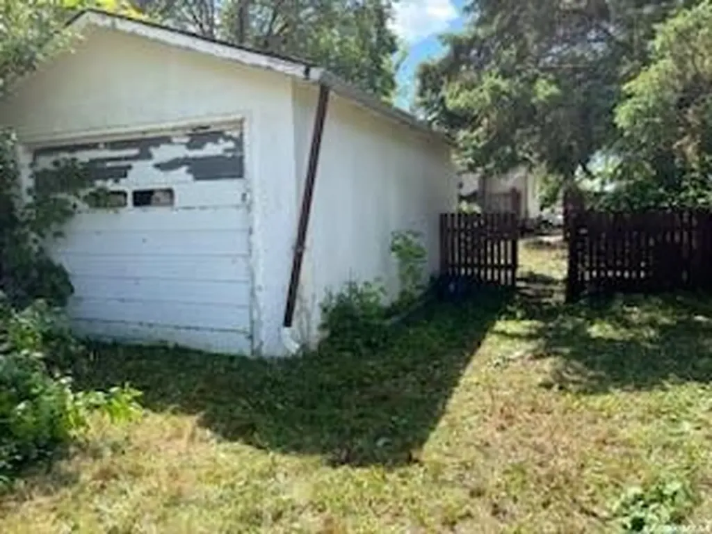 243 3rd Street Kamsack SK S0A 1S0