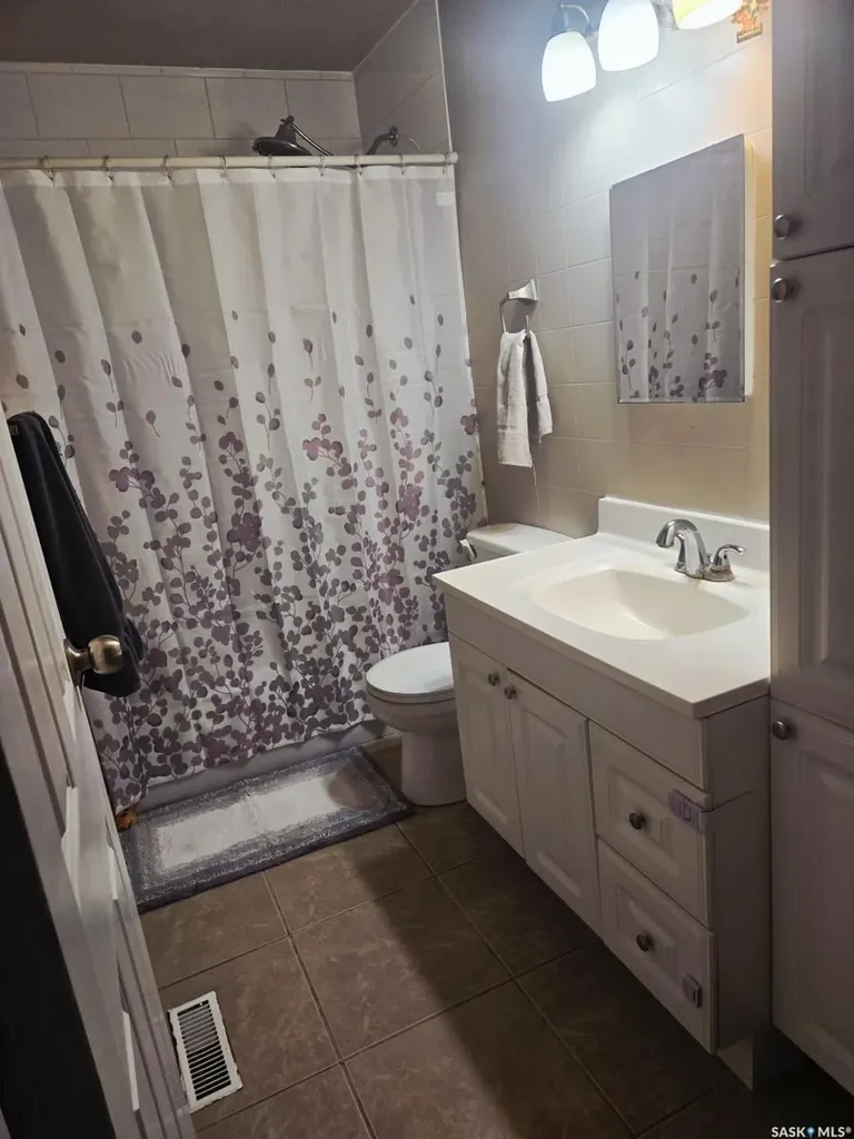 324 Norreys Street Drake SK S0K 1H0