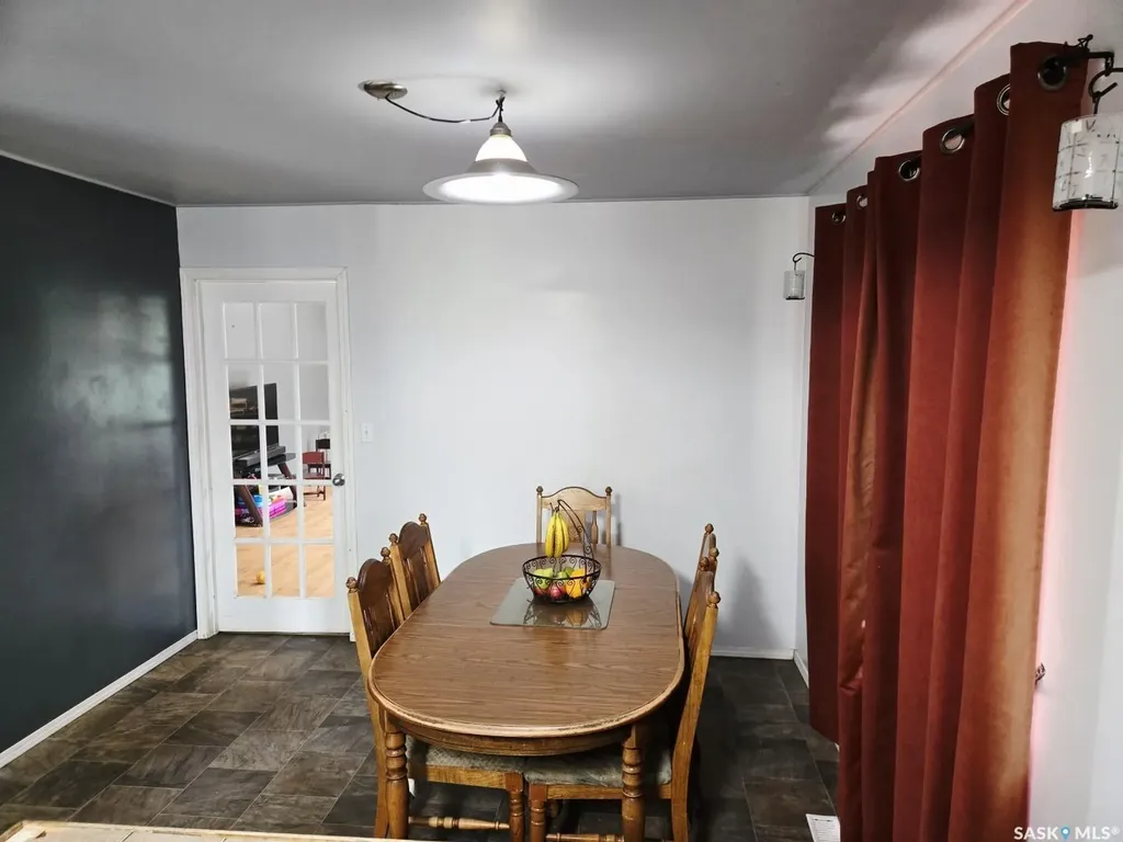 324 Norreys Street Drake SK S0K 1H0