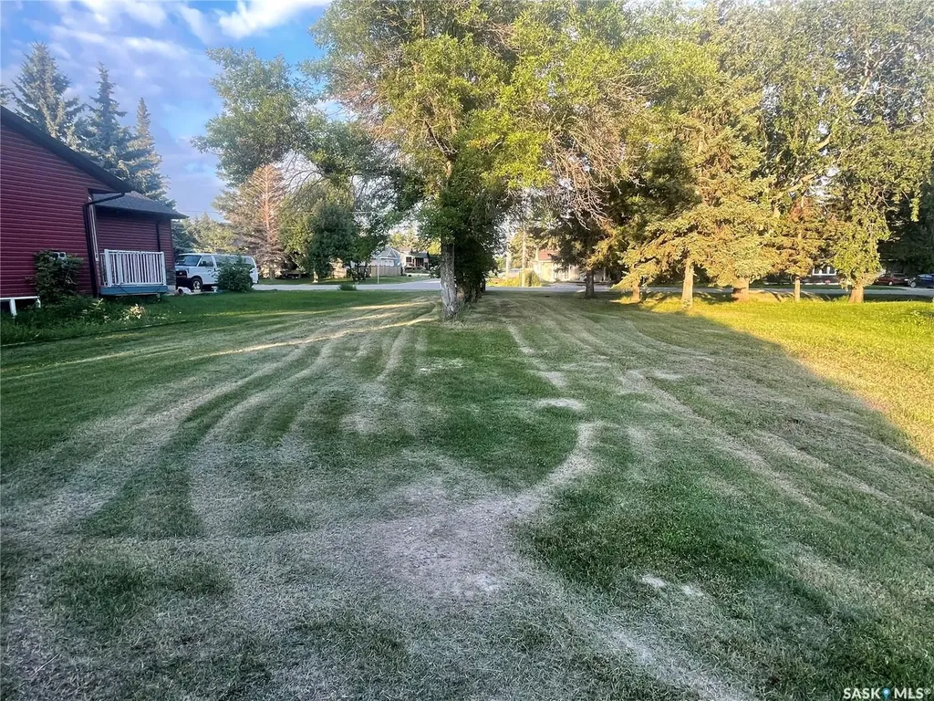 3001 2nd Avenue E Waldheim SK S0K 4R0