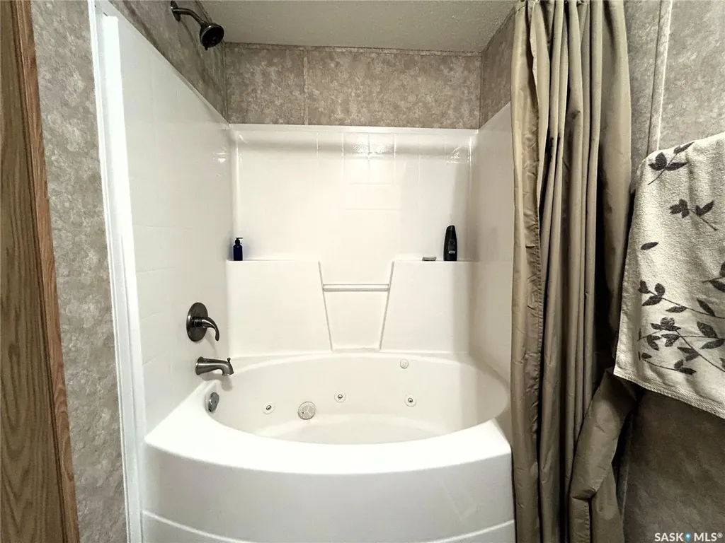 619 1st Avenue E Choiceland SK S0J 0M0