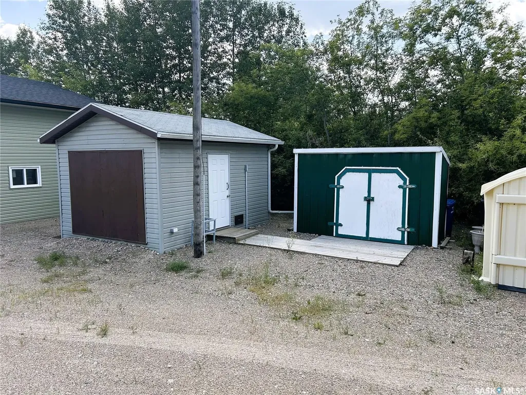 619 1st Avenue E Choiceland SK S0J 0M0