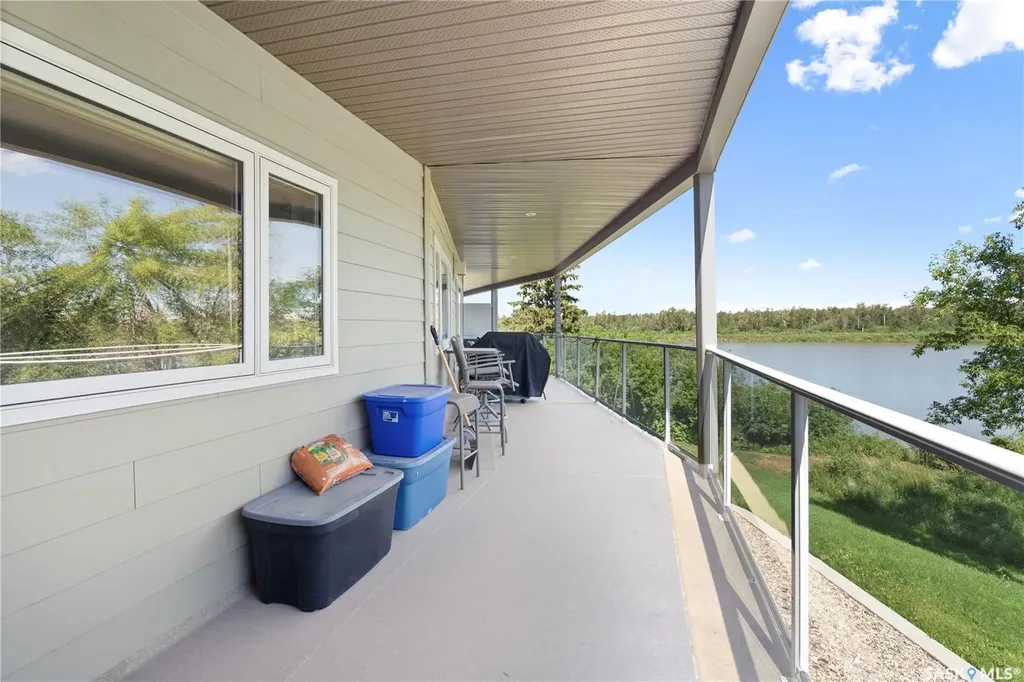 1602 1st Street E Prince Albert SK S6V 1G7