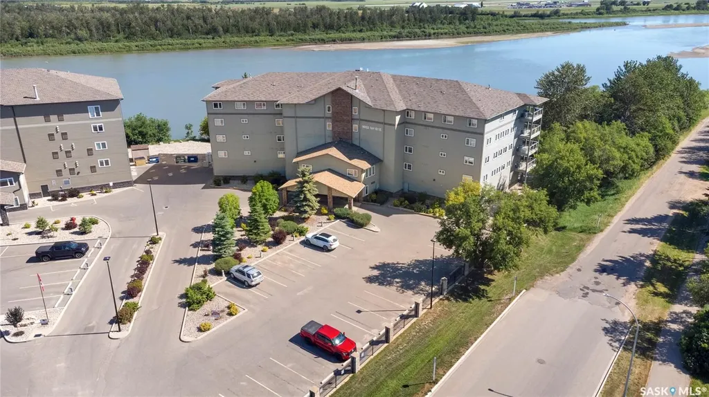 1602 1st Street E Prince Albert SK S6V 1G7