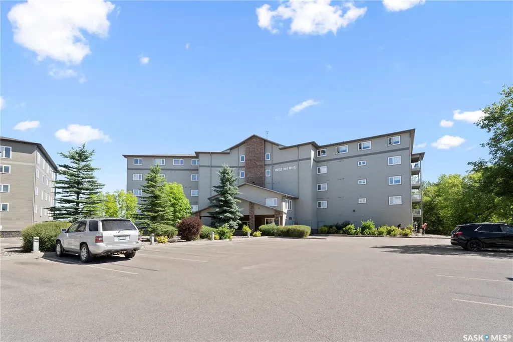 1602 1st Street E Prince Albert SK S6V 1G7