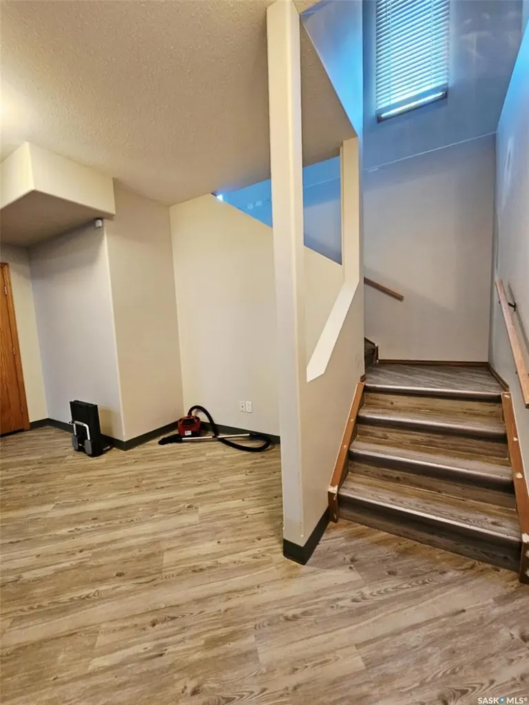 1122 Borden Drive Esterhazy SK S0A 0X0