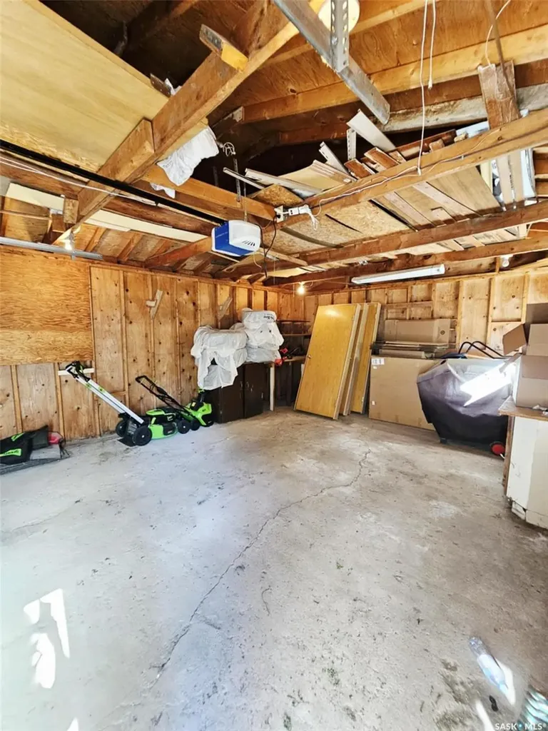 1122 Borden Drive Esterhazy SK S0A 0X0