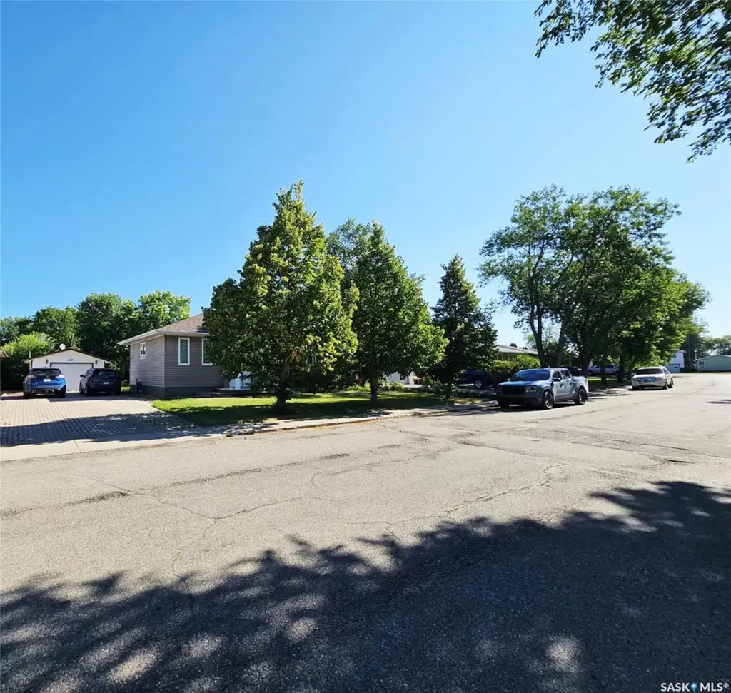 1122 Borden Drive Esterhazy SK S0A 0X0