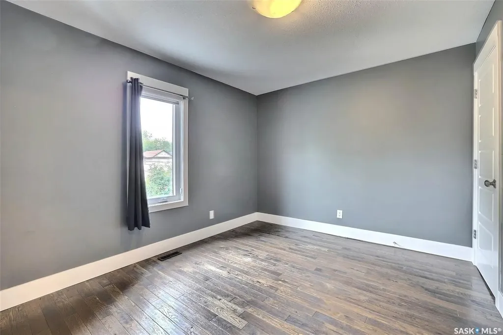 2248 Halifax Street Regina SK S4P 1V2
