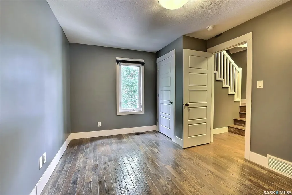 2248 Halifax Street Regina SK S4P 1V2
