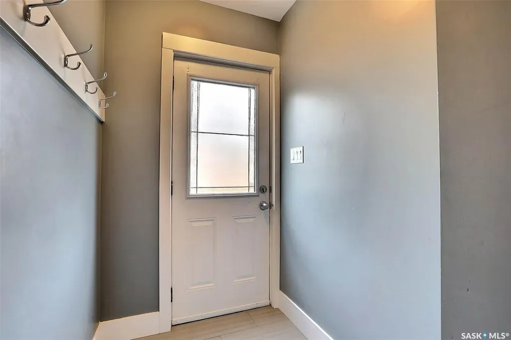 2248 Halifax Street Regina SK S4P 1V2