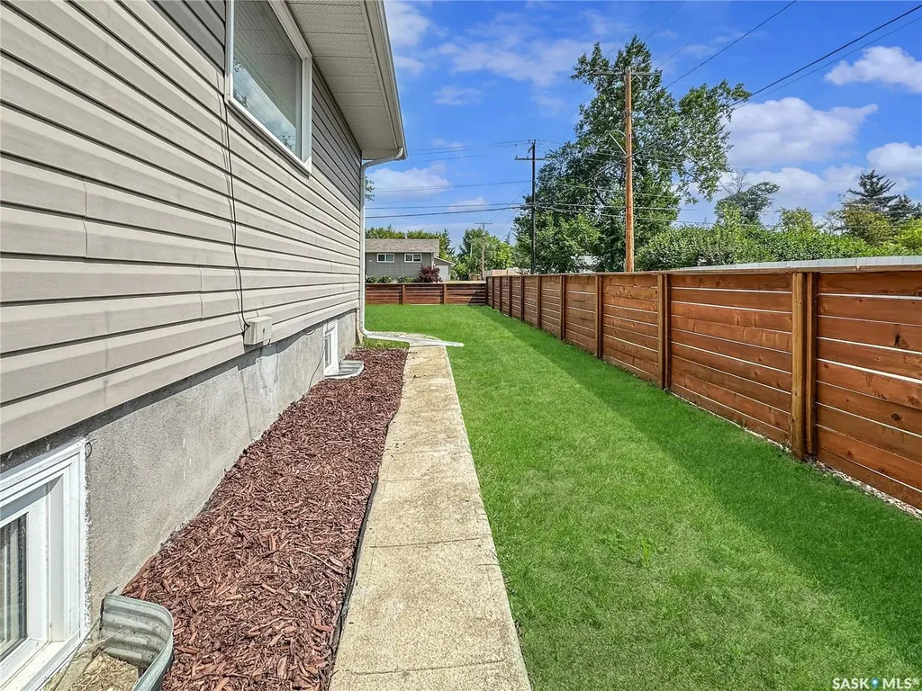 614 Godkin Avenue Balcarres SK S0G 0C0