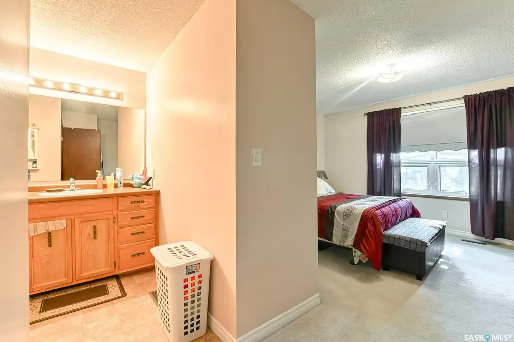 201 2nd Avenue Lajord Rm No. 128 SK S0G 1B0