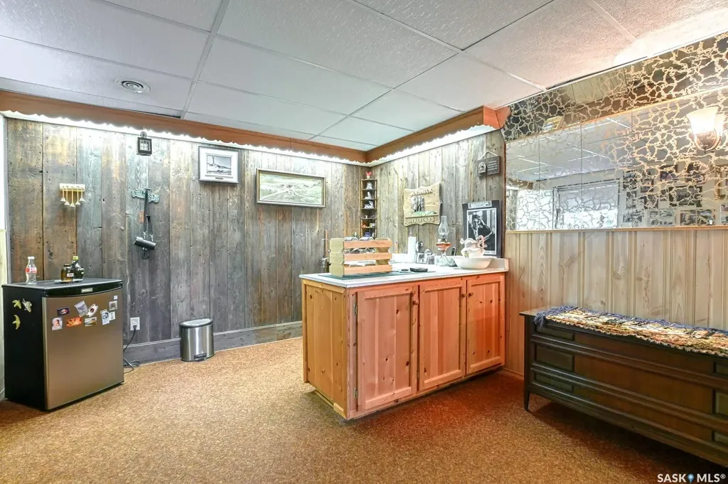 201 2nd Avenue Lajord Rm No. 128 SK S0G 1B0