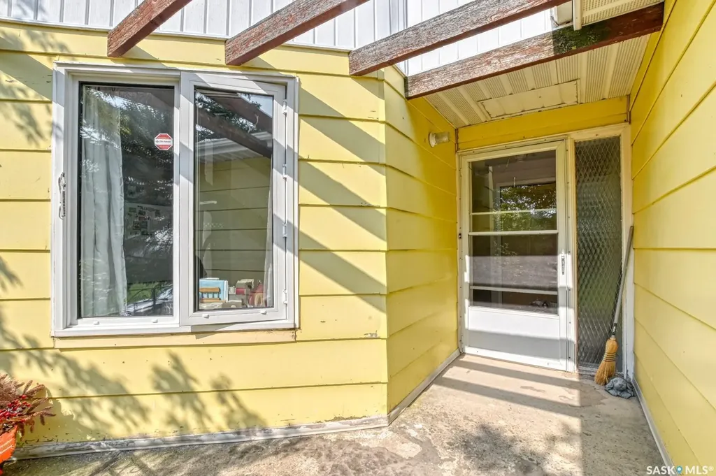 201 2nd Avenue Lajord Rm No. 128 SK S0G 1B0