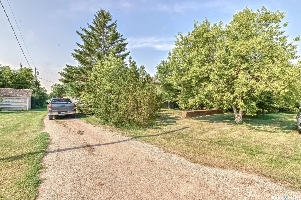 201 2nd Avenue Lajord Rm No. 128 SK S0G 1B0