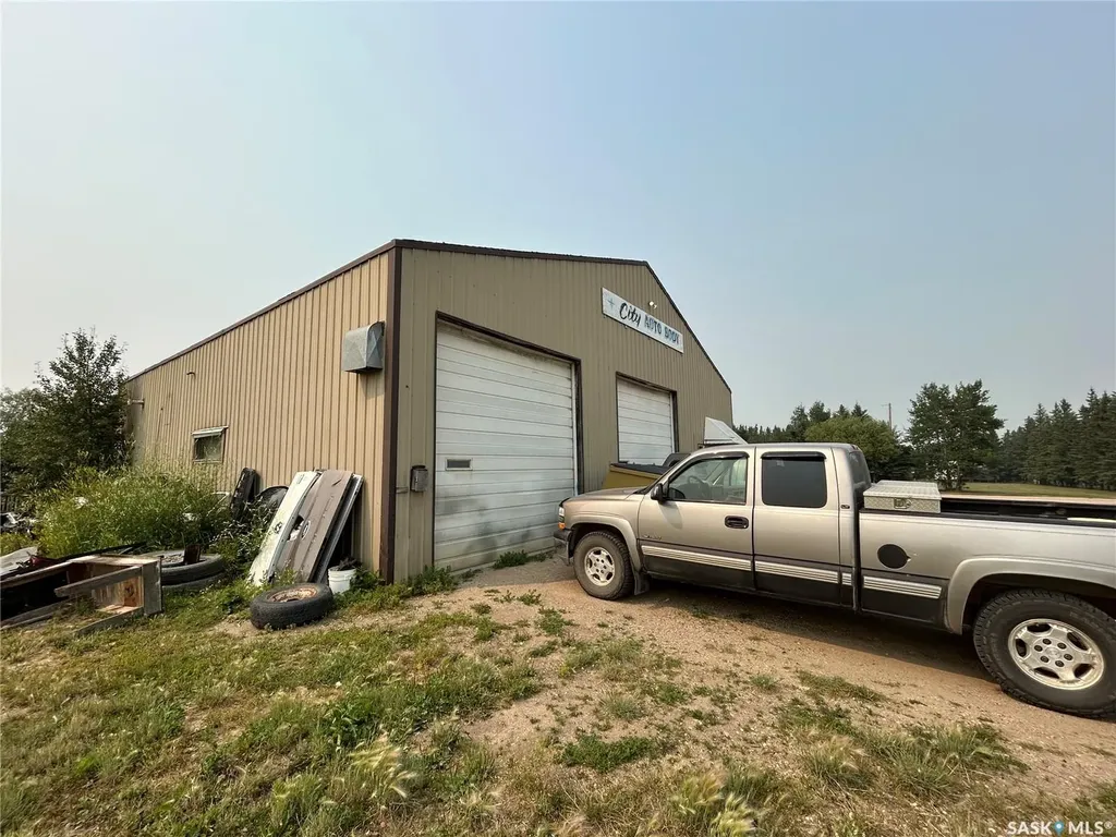 803 4th Avenue Star City SK S0E 1P0