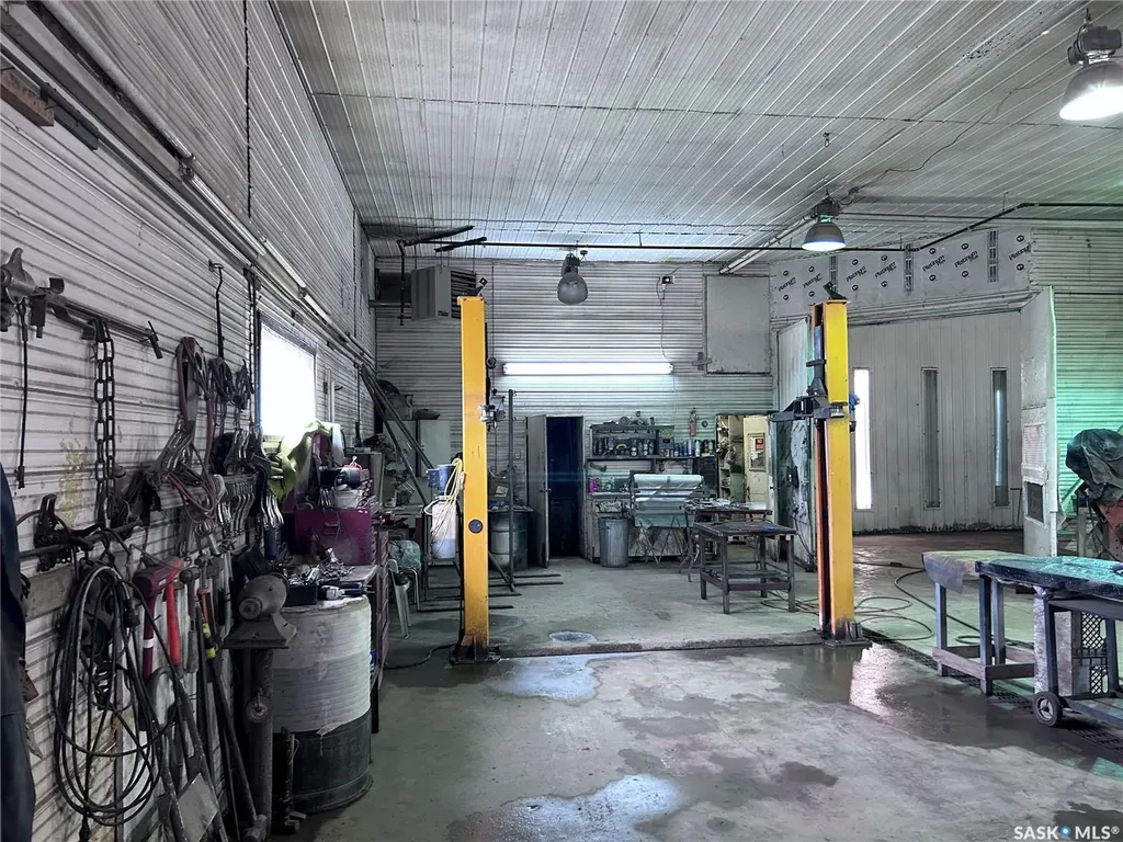 803 4th Avenue Star City SK S0E 1P0