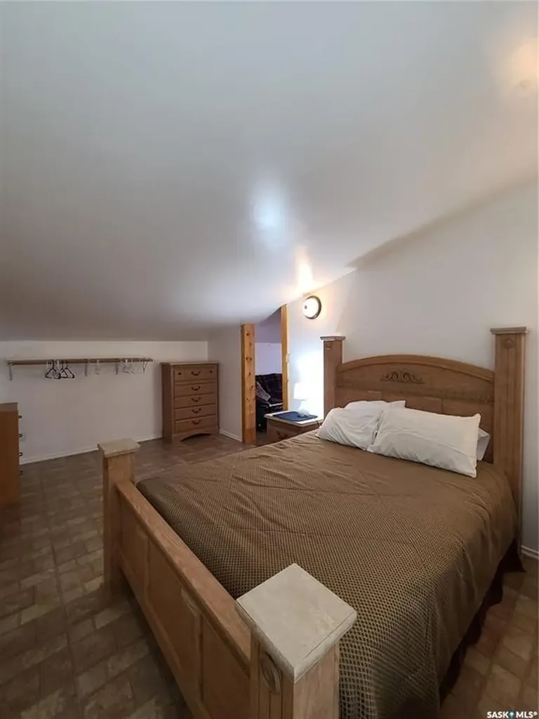48 Main Street Manor SK S0C 1R0