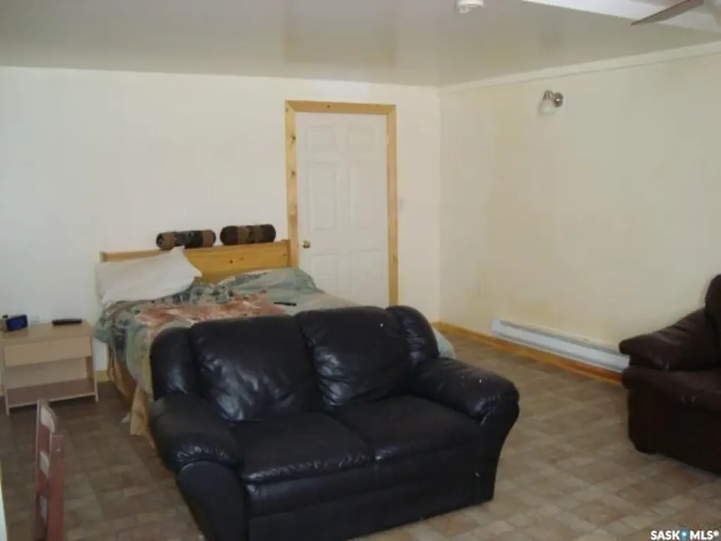 48 Main Street Manor SK S0C 1R0