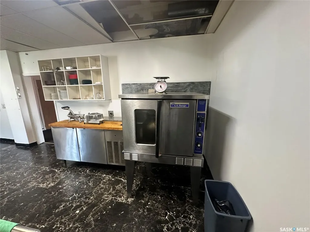 331 Railway Avenue Bredenbury SK S0A 0H0