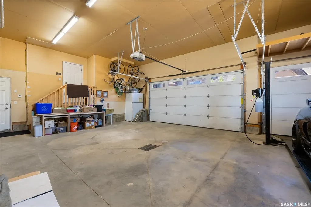 6110 Wascana Court Regina SK S4V 3E7