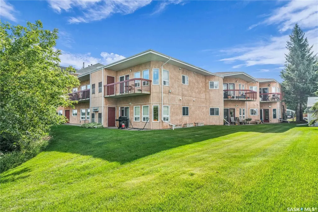 532 River Street E Prince Albert SK S6V 0A6