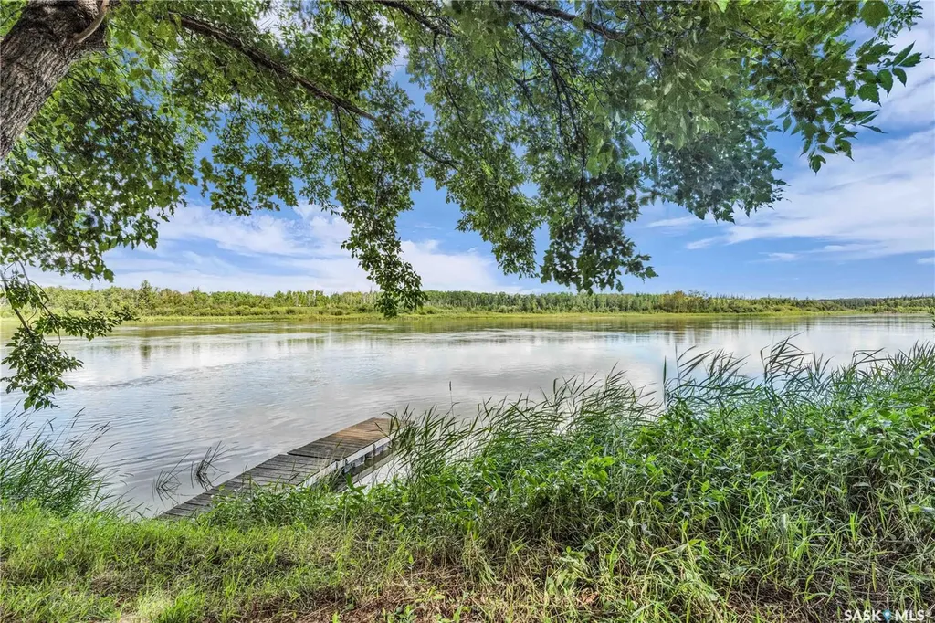 532 River Street E Prince Albert SK S6V 0A6