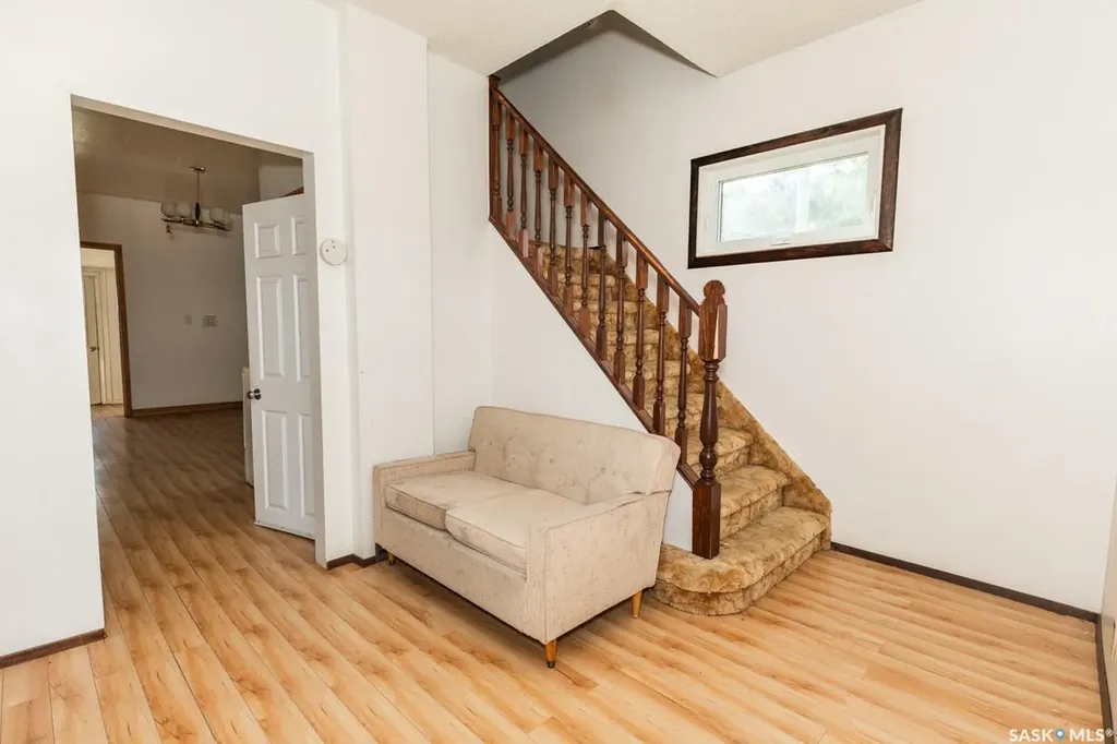 545 Alberta Avenue Kerrobert SK S0L 1R0