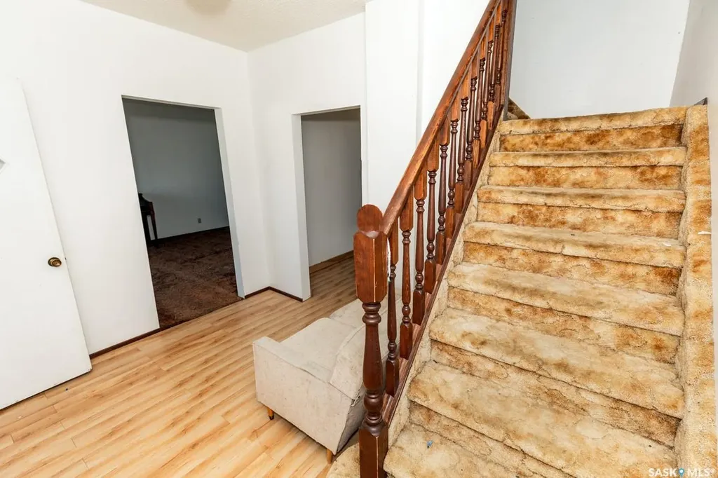 545 Alberta Avenue Kerrobert SK S0L 1R0