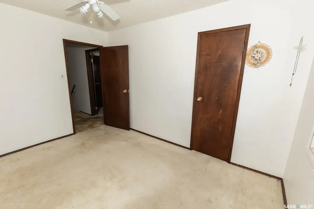 545 Alberta Avenue Kerrobert SK S0L 1R0