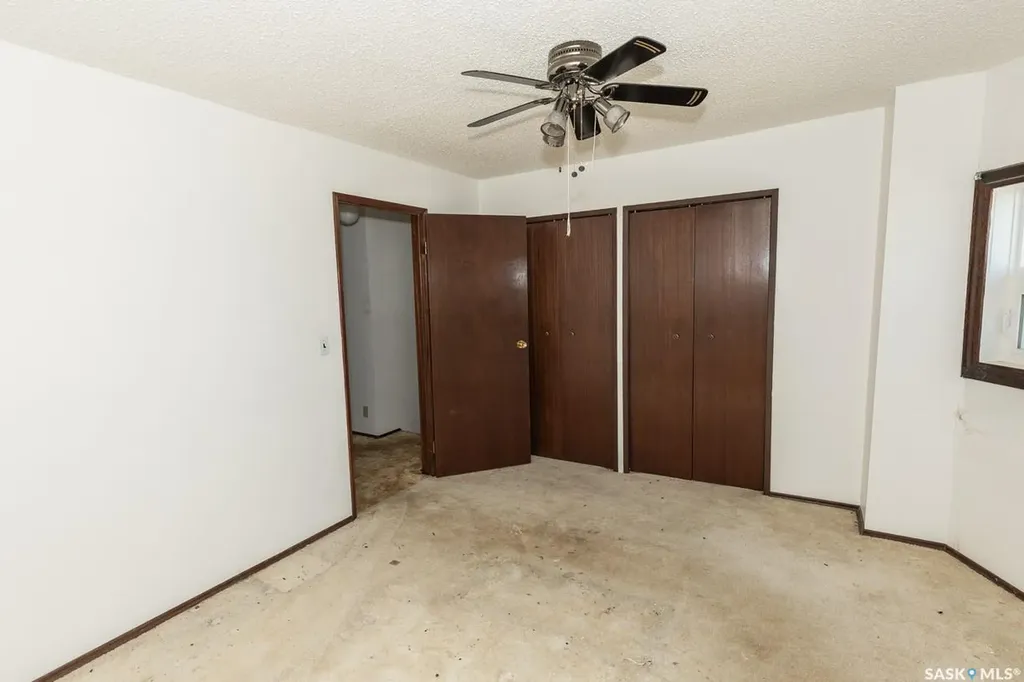 545 Alberta Avenue Kerrobert SK S0L 1R0