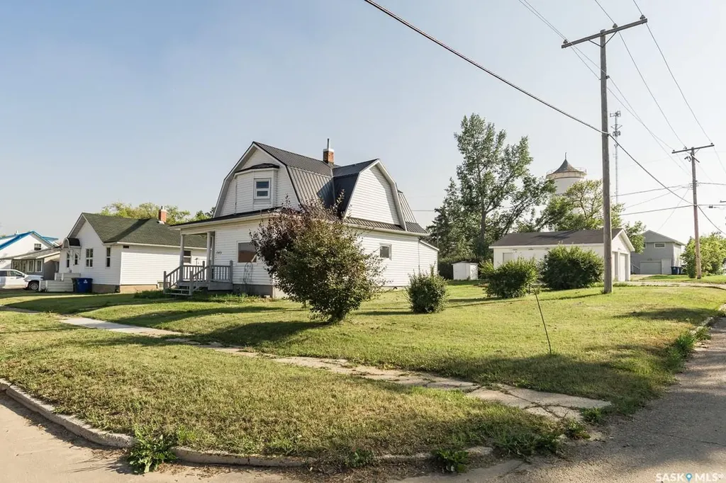 545 Alberta Avenue Kerrobert SK S0L 1R0
