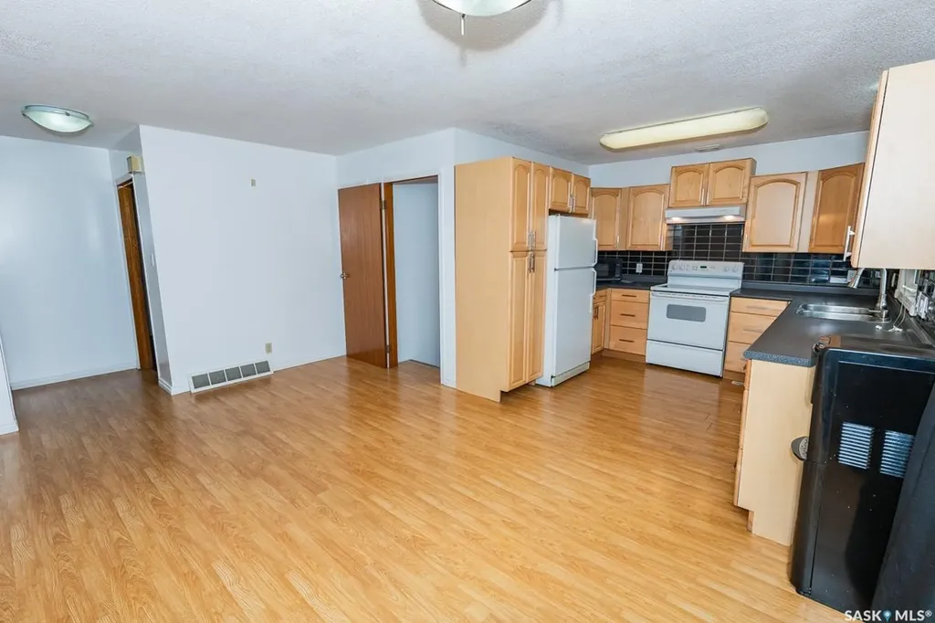 218 Bosworth Street Kerrobert SK S0L 1R0