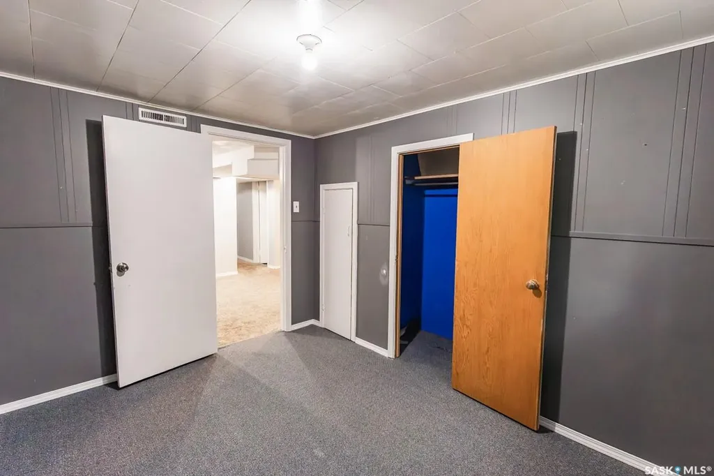 218 Bosworth Street Kerrobert SK S0L 1R0